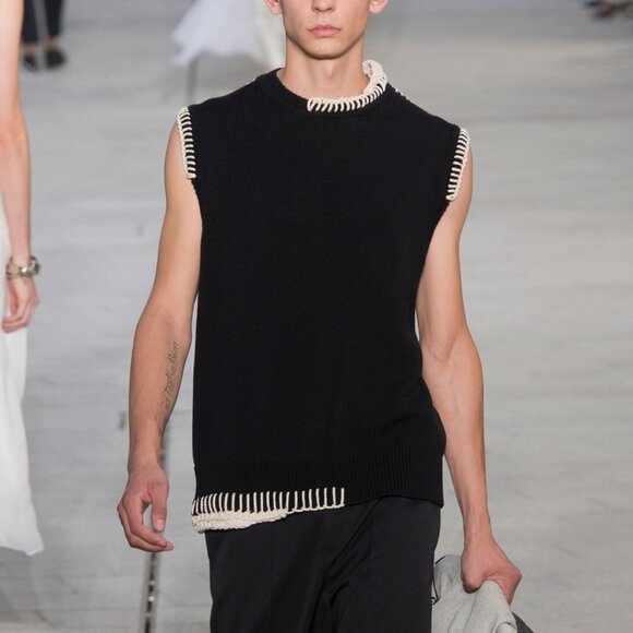 Jil Sander SS/18 Runway Black Cotton Stitch-Detail Knitted Vest - Picture 1 of 11